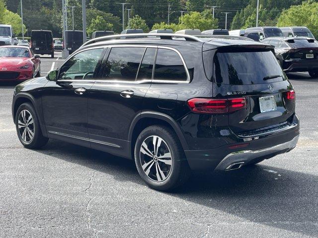 new 2025 Mercedes-Benz GLB 250 car, priced at $47,145