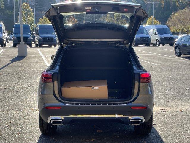 new 2026 Mercedes-Benz GLA 250 car, priced at $48,095