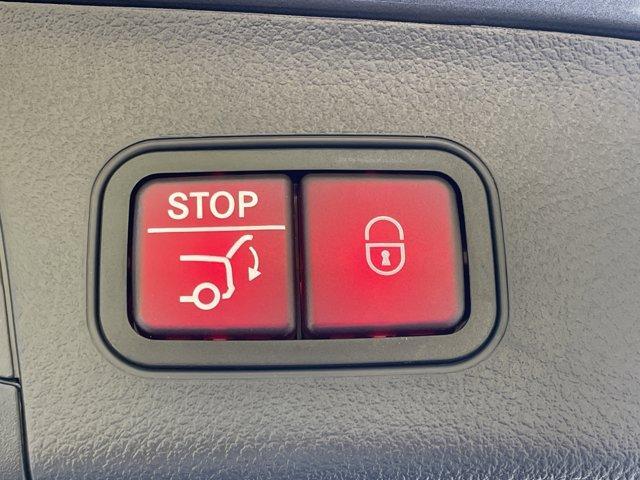 new 2026 Mercedes-Benz GLA 250 car, priced at $48,095