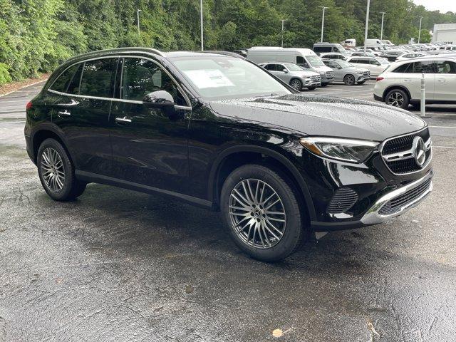 new 2025 Mercedes-Benz GLC 300 car, priced at $55,565