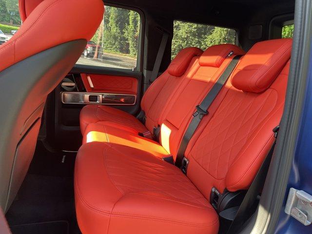 new 2025 Mercedes-Benz AMG G 63 car, priced at $251,095