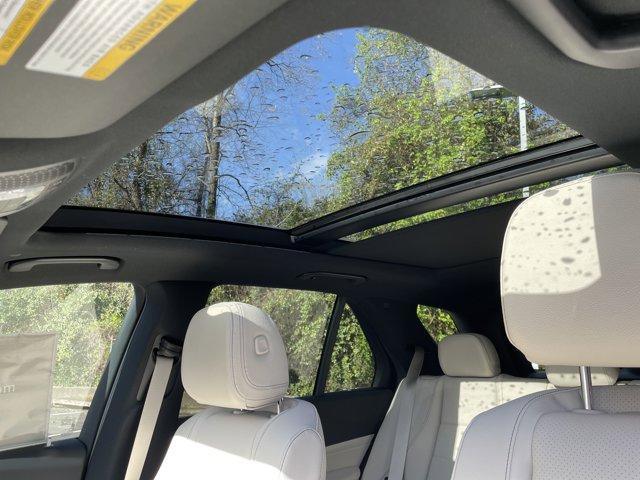new 2025 Mercedes-Benz GLE 450e car, priced at $85,060