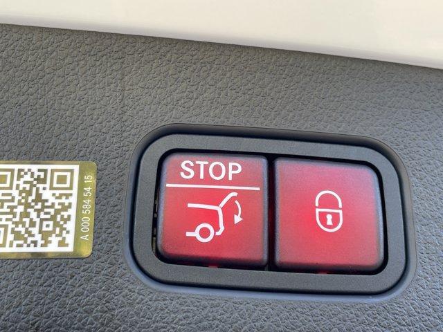 new 2026 Mercedes-Benz GLC 300 car, priced at $57,790