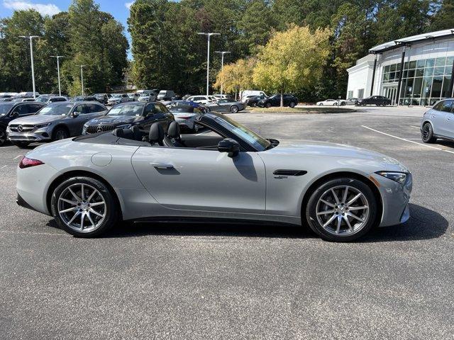 new 2025 Mercedes-Benz AMG SL 43 car, priced at $116,935