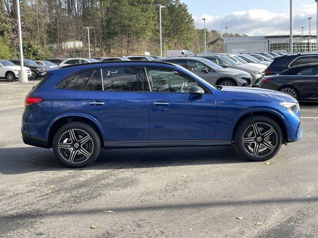 new 2025 Mercedes-Benz GLC 300 car, priced at $60,215
