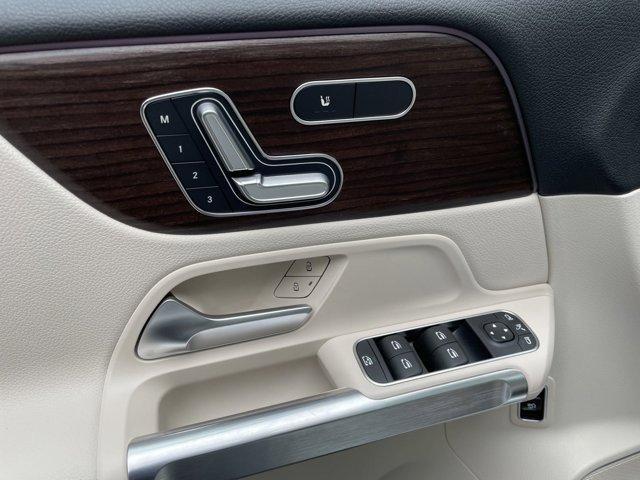 new 2025 Mercedes-Benz EQB 300 car, priced at $62,650