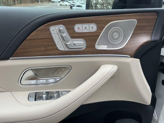 new 2025 Mercedes-Benz GLS 450 car, priced at $103,505