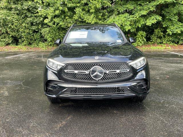 new 2025 Mercedes-Benz GLC 300 car, priced at $59,015