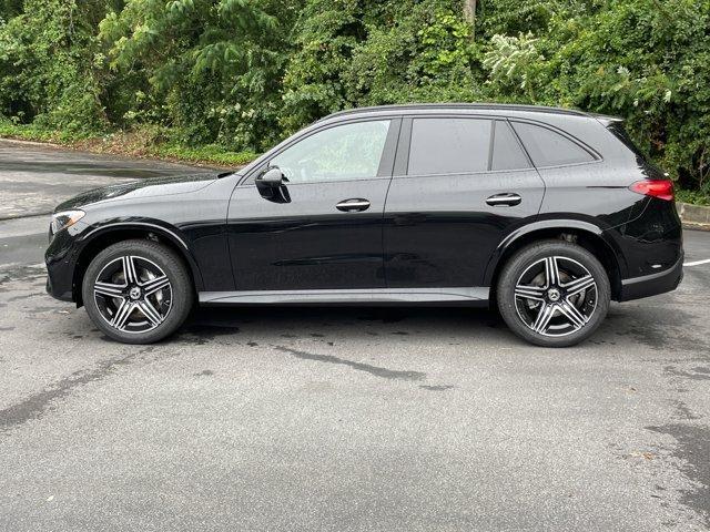 new 2025 Mercedes-Benz GLC 300 car, priced at $60,215