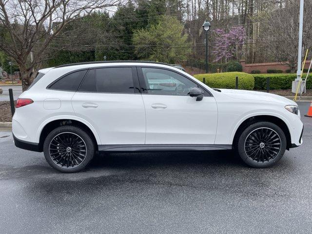 new 2025 Mercedes-Benz GLC 300 car, priced at $61,455