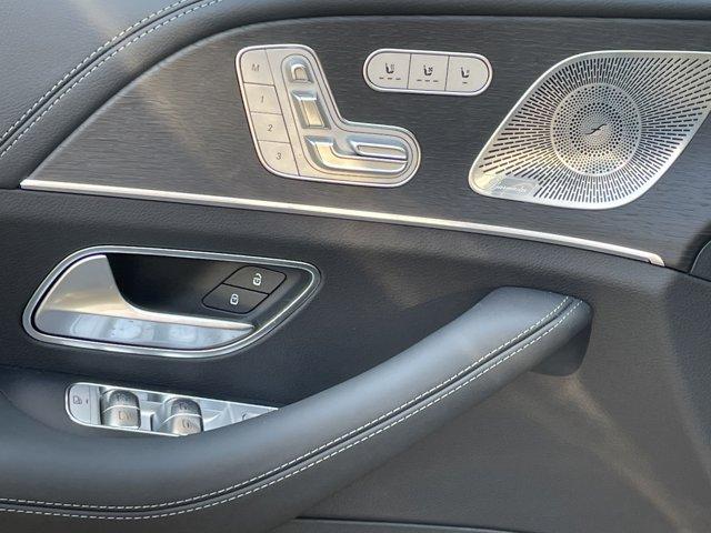 new 2025 Mercedes-Benz GLS 580 car, priced at $130,375