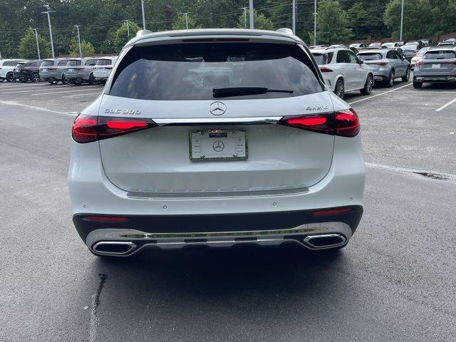 new 2025 Mercedes-Benz GLC 300 car, priced at $64,820