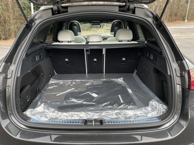 new 2025 Mercedes-Benz GLC 300 car, priced at $60,195