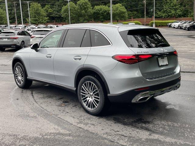 new 2025 Mercedes-Benz GLC 300 car, priced at $60,515