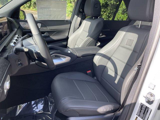 new 2025 Mercedes-Benz GLE 450 car, priced at $84,825