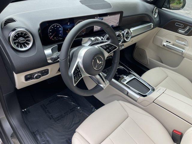new 2025 Mercedes-Benz GLB 250 car, priced at $55,440