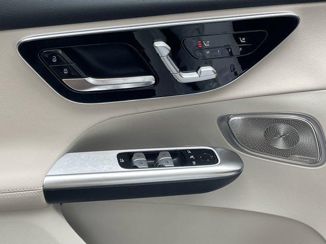 new 2025 Mercedes-Benz GLC 300 car, priced at $59,265