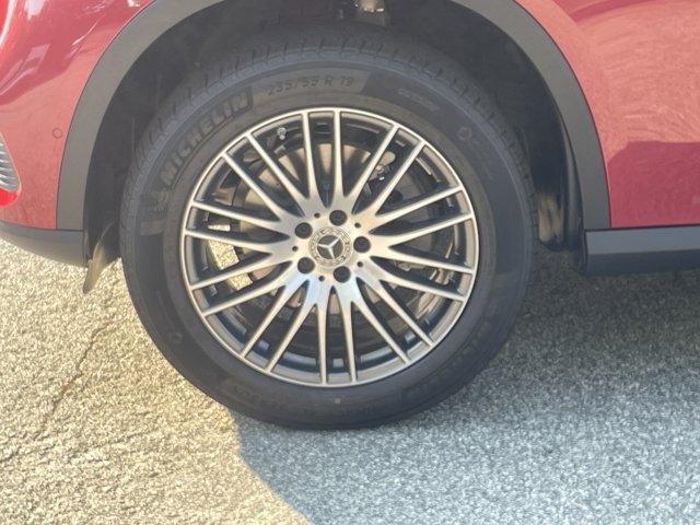 new 2026 Mercedes-Benz GLC 300 car, priced at $59,240