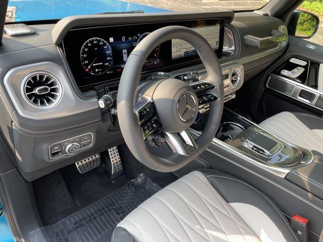 new 2025 Mercedes-Benz AMG G 63 car, priced at $269,795