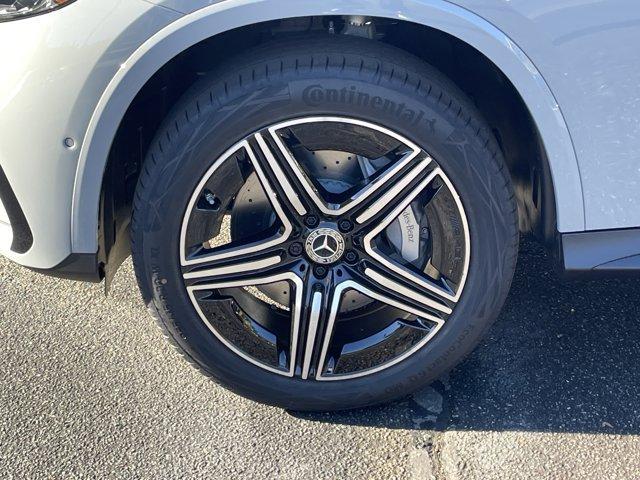 new 2026 Mercedes-Benz GLC 300 car, priced at $62,740