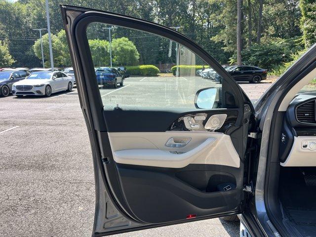 new 2025 Mercedes-Benz GLE 350 car, priced at $69,225