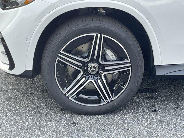 new 2025 Mercedes-Benz GLC 300 car, priced at $66,395
