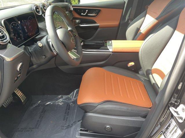 new 2025 Mercedes-Benz GLC 300 car, priced at $68,605