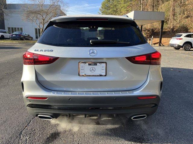new 2025 Mercedes-Benz GLA 250 car, priced at $52,745