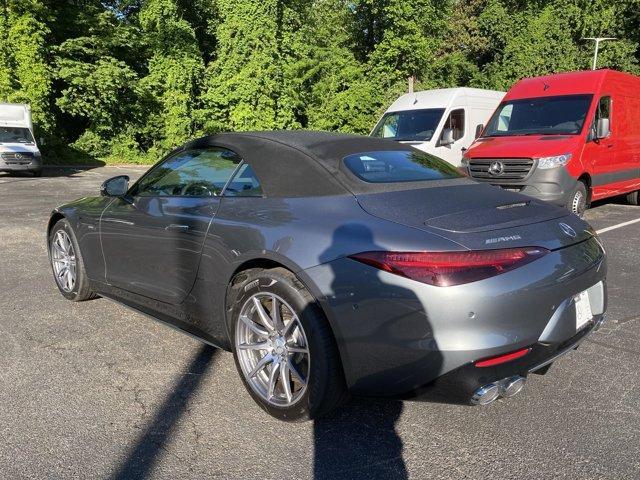 new 2024 Mercedes-Benz AMG SL 43 car, priced at $116,585