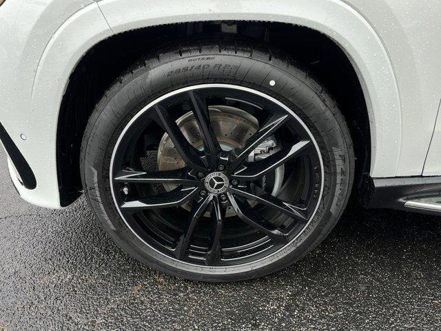new 2025 Mercedes-Benz GLS 450 car, priced at $103,345