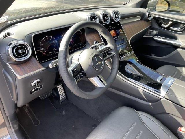 new 2025 Mercedes-Benz GLC 300 car, priced at $60,585