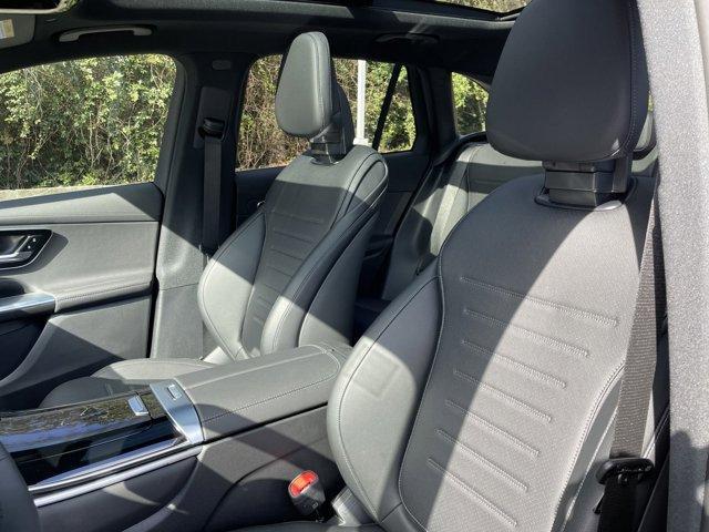 new 2025 Mercedes-Benz GLC 300 car, priced at $60,585