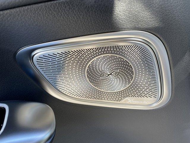 new 2025 Mercedes-Benz GLC 300 car, priced at $60,585
