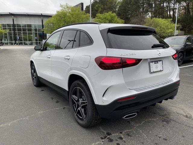 new 2024 Mercedes-Benz GLA 250 car, priced at $51,430