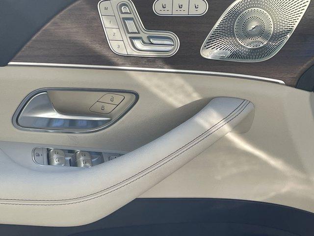 new 2025 Mercedes-Benz GLE 450 car, priced at $80,415