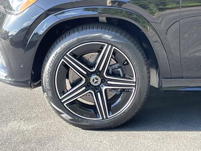 new 2025 Mercedes-Benz GLE 450 car, priced at $80,415