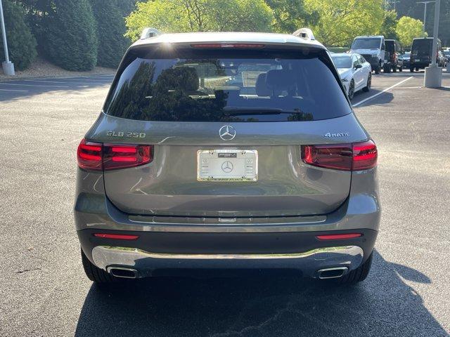 new 2025 Mercedes-Benz GLB 250 car, priced at $53,720