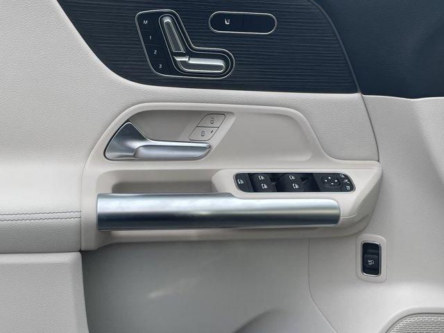 new 2026 Mercedes-Benz GLA 250 car, priced at $52,470