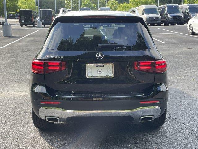 new 2025 Mercedes-Benz GLB 250 car, priced at $50,790