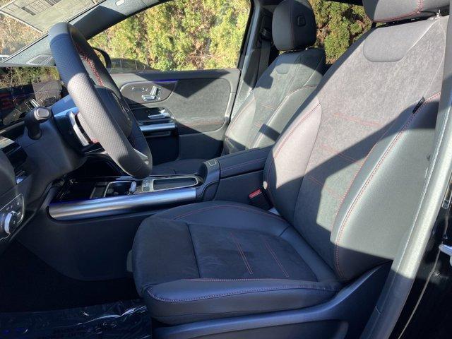 new 2025 Mercedes-Benz GLA 250 car, priced at $51,995