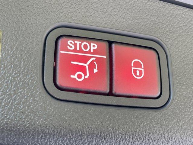 new 2026 Mercedes-Benz GLC 300 car, priced at $61,740