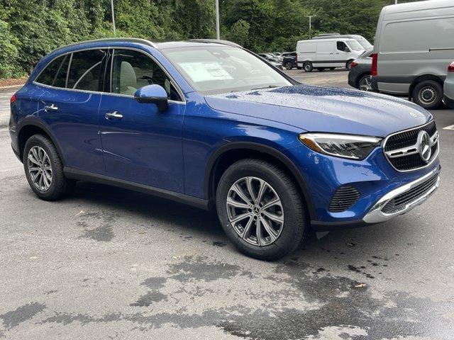 new 2025 Mercedes-Benz GLC 300 car, priced at $55,715