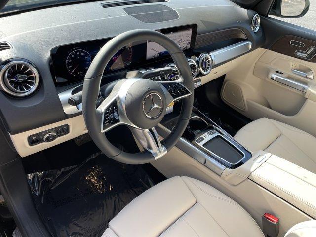 new 2025 Mercedes-Benz GLB 250 car, priced at $52,620