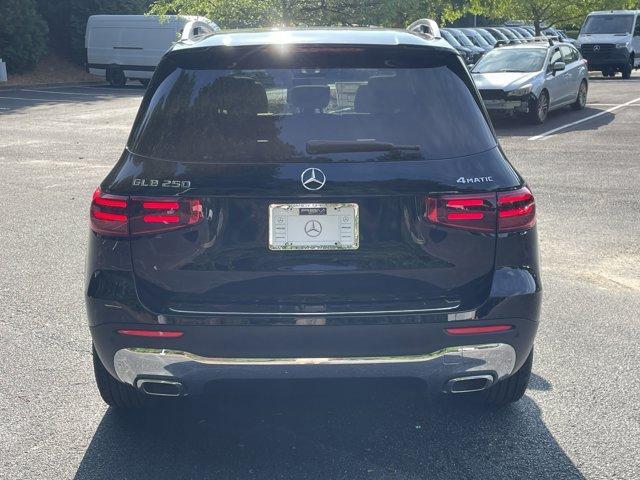 new 2025 Mercedes-Benz GLB 250 car, priced at $52,620