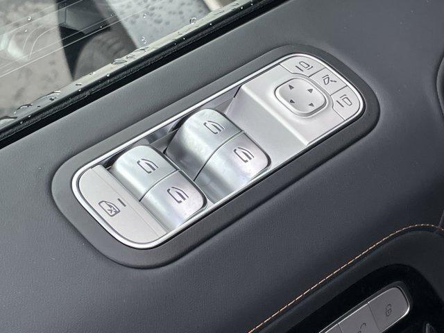 new 2025 Mercedes-Benz AMG G 63 car, priced at $265,895