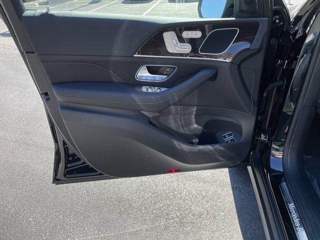 new 2025 Mercedes-Benz GLE 450e car, priced at $77,940