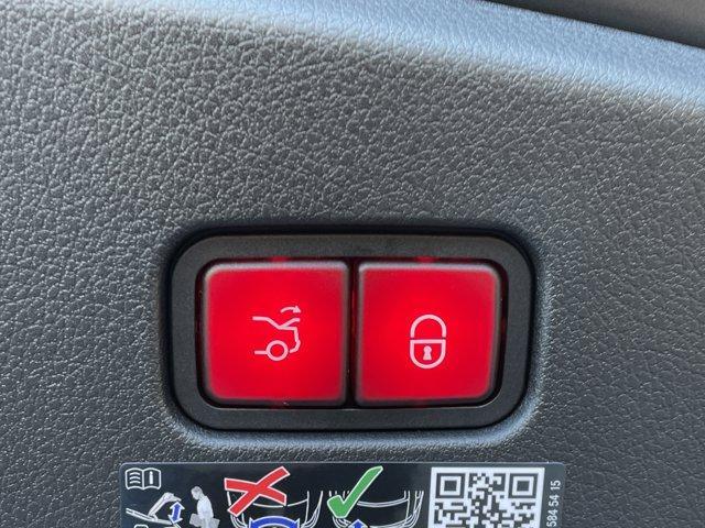 new 2026 Mercedes-Benz AMG CLE 53 car, priced at $90,605