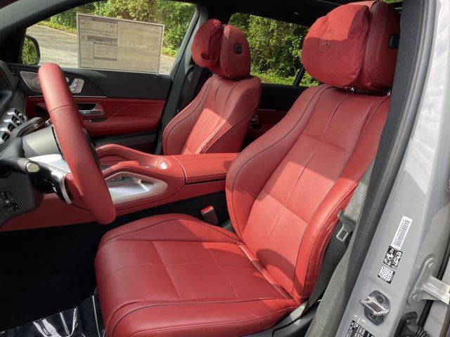new 2025 Mercedes-Benz GLS 580 car, priced at $137,025