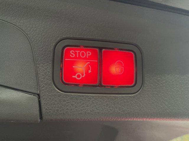 used 2024 Mercedes-Benz GLE 350 car, priced at $59,948