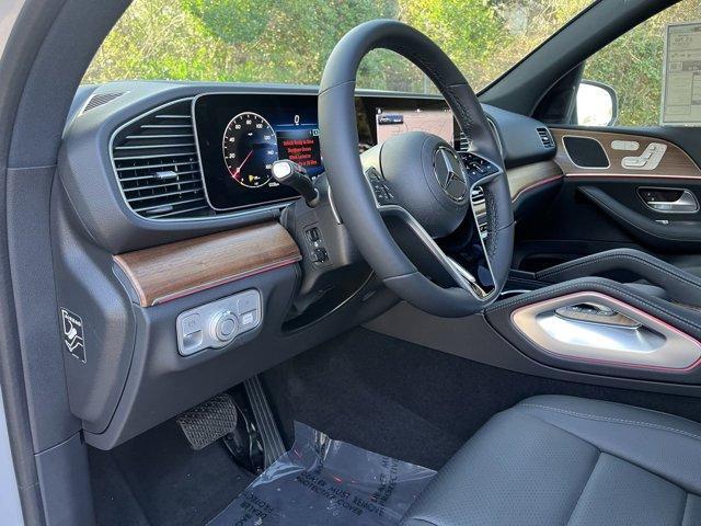 new 2025 Mercedes-Benz GLE 450 car, priced at $75,795
